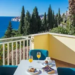 Villa Palmera